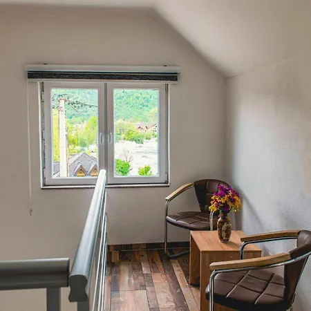 Apartman Eden *